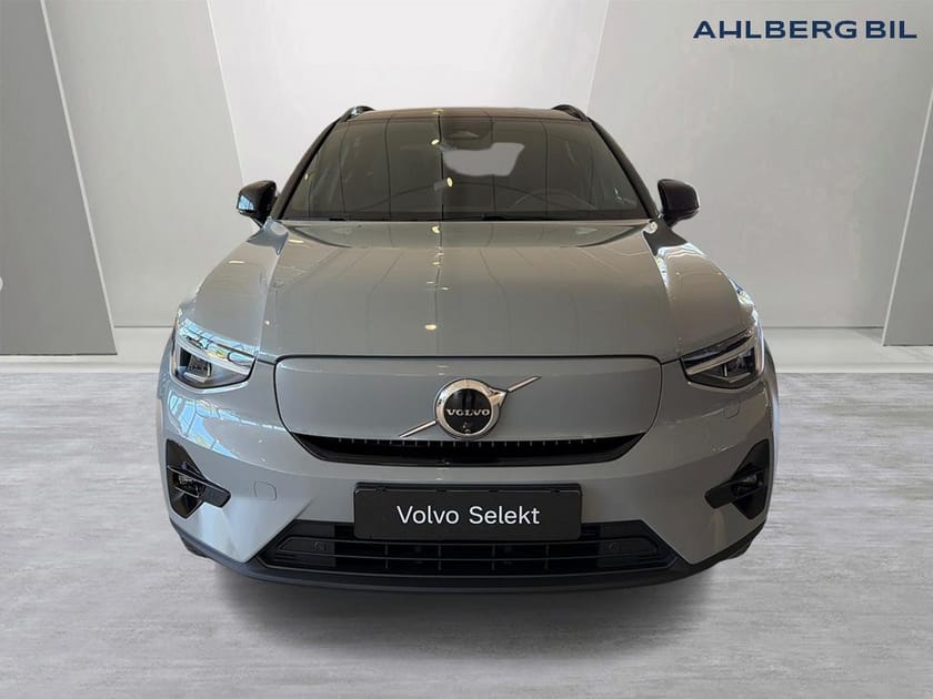 Bild 4 av Volvo EX40 Single Motor Extended Range 🟣 Ultra, Klimatpaket, Parkeringskamera 360, HarmanKardon PremiumSound, Google Maps