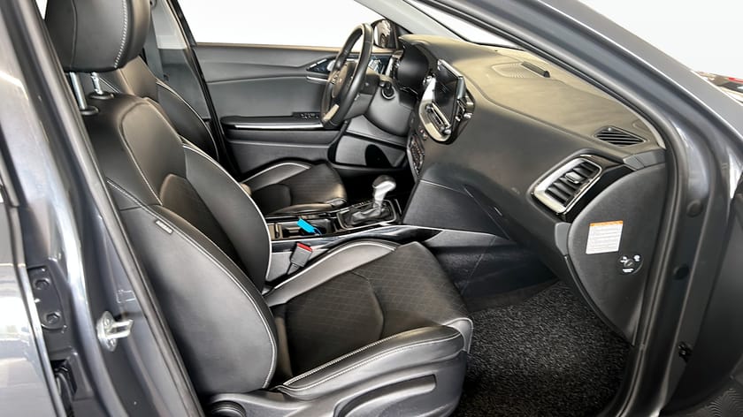 Bild 3 av Kia XCeed Plug-in Hybrid PHEV ADVANCE PLUS Pano B-kamera P-sensorer