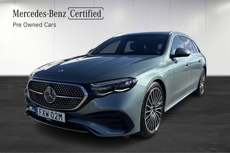 Mercedes-Benz E 300 d e 4MATIC T / Premium / HUD/ V-hjul/ Digital light