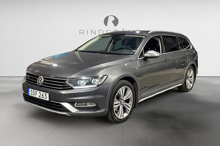 Volkswagen Passat Alltrack 2.0 TDI 190 HK DSG 4M DRAG D-VÄRM B-KAMERA 0.47L/MIL