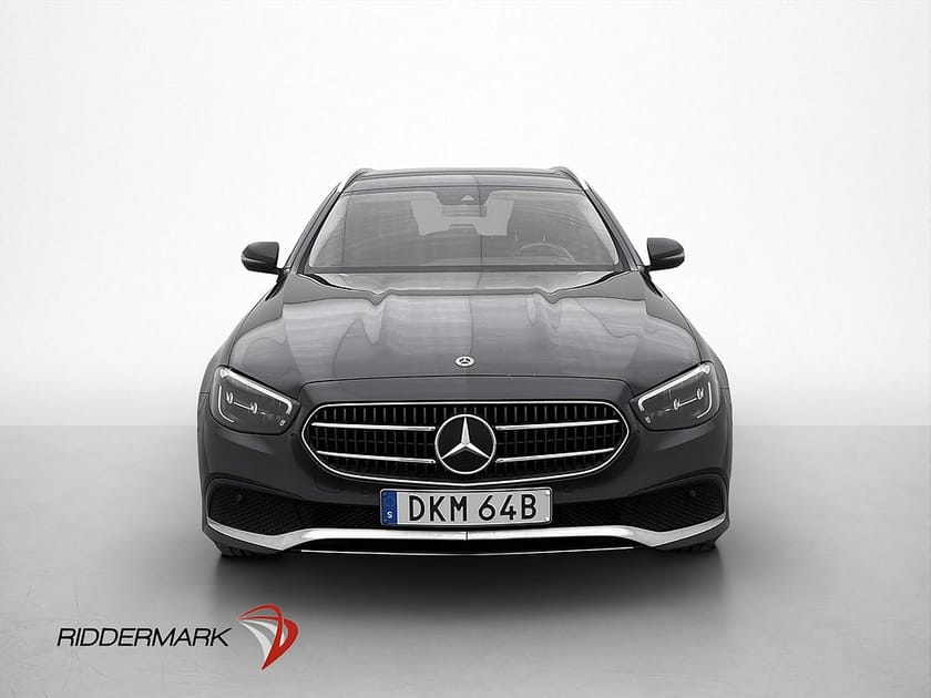 Bild 2 av Mercedes-Benz E 300 T de Avantgarde D-Värm Wide Navi Drag