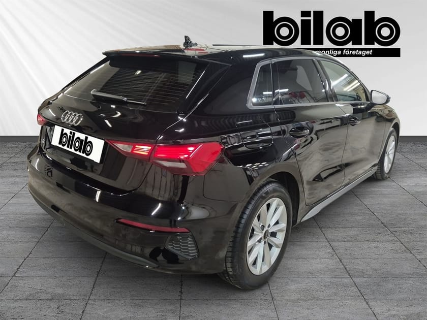 Bild 4 av Audi A3 Sportback 35 TFSI PROLINE 150 HK S TRONIC