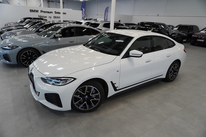 Bild 2 av BMW i4 eDrive40 Gran Coupé M-Sport Navi Drag 360 Kamera Rattvärme Leasebar