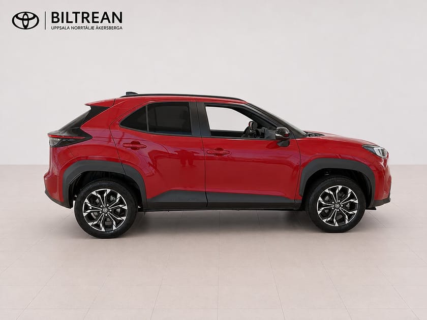 Bild 2 av Toyota Yaris Cross Hybrid 130 VINTERHJUL + SERVICEPAKET – SPARA UPP TILL 33 000 KR