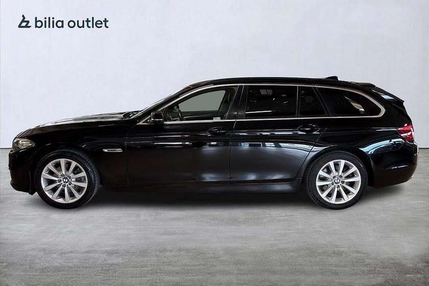 Bild 3 av BMW 520d xDrive Touring / Värmare / Skinn / Rattvärme