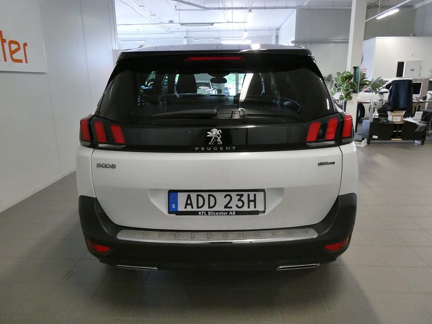 Bild 5 av Peugeot 5008 7-Seater GT-line 1.2 7-Sits Drag-Kamera-Carplay-SoV