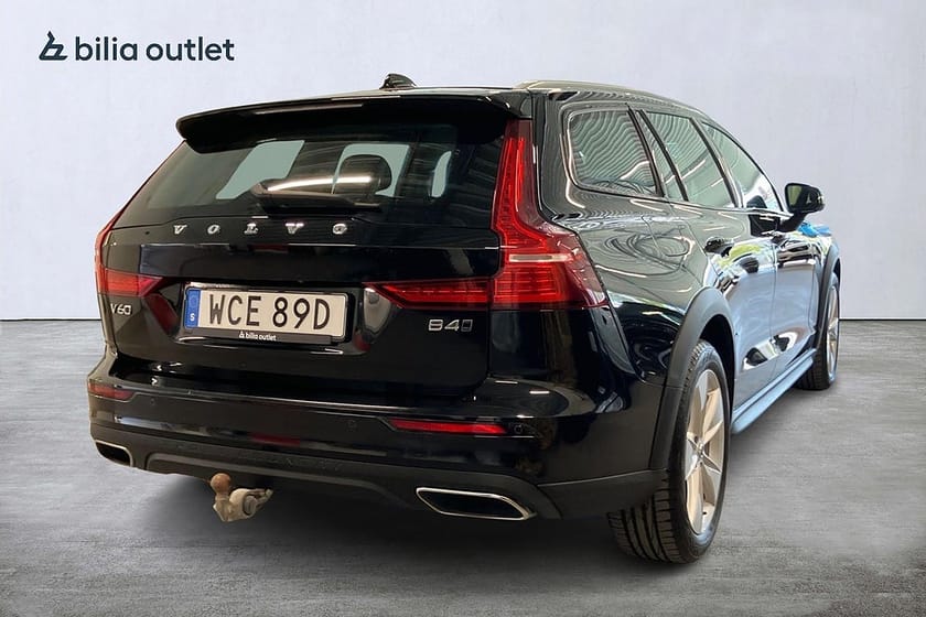Bild 4 av Volvo V60 Cross Country B4 AWD Advanced Navi Pro Edition B-kamera Drag Navi