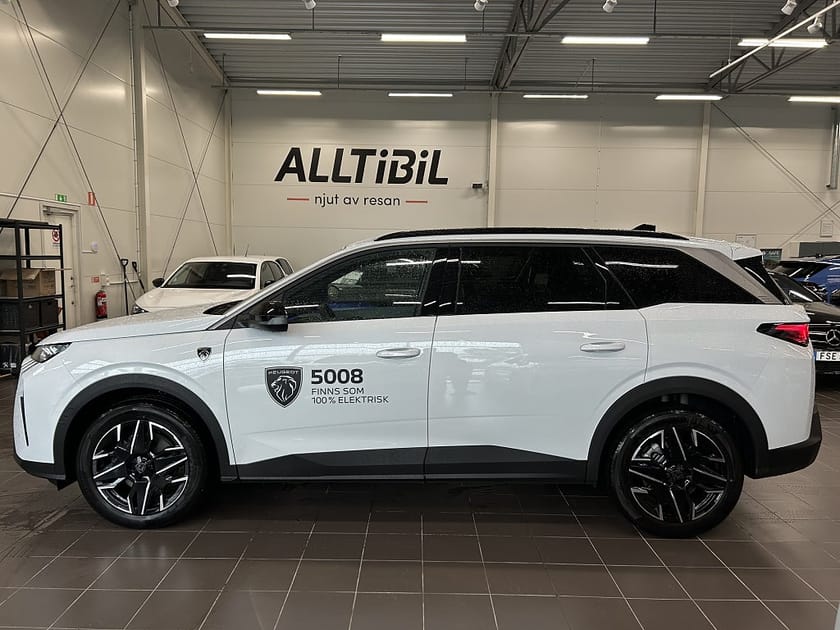 Bild 4 av Peugeot 5008 Hybrid 145