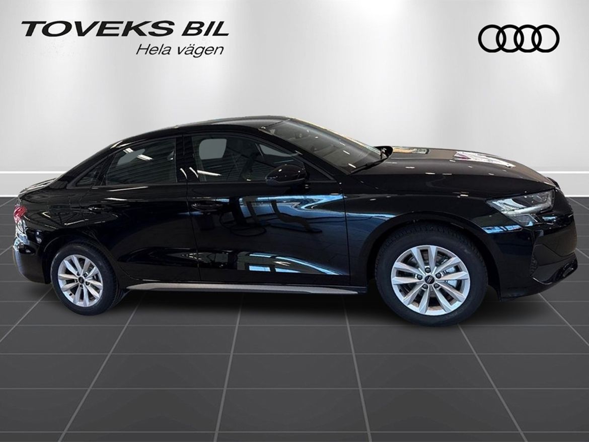Audi Audi A3 Sedan 35 TFSI — bild 4