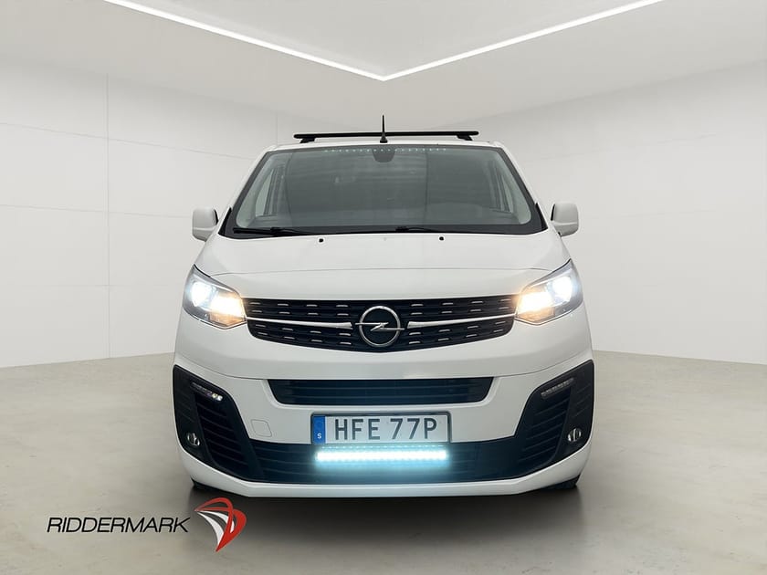 Bild 5 av Opel Vivaro Skåpbil IP L3 177hk Värmare Drag CARPLAY B-Kamera Moms
