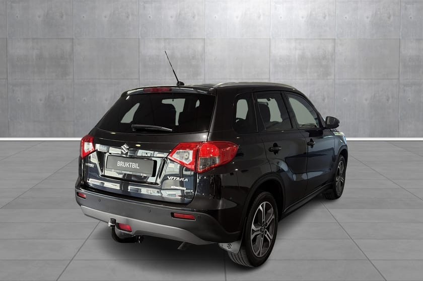 Bilde 5 av Suzuki Vitara /4X4/AUTOMAT/H-FESTE/R-KAMRA/VELHOLDT/