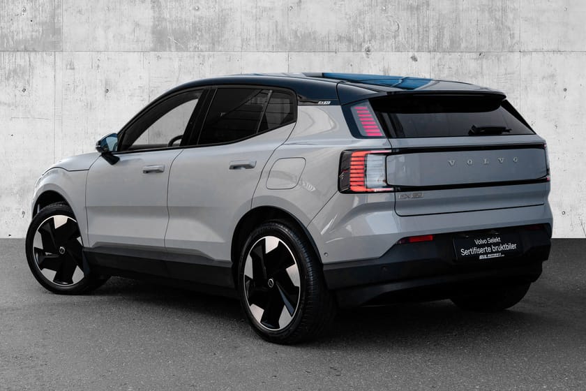 Bilde 2 av Volvo EX30 Twin Motor Performance Ultra / Hengerfeste / Varmer / App / Carplay