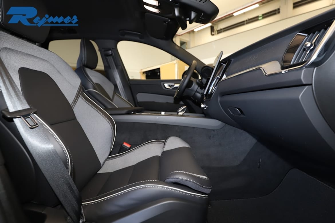 Bild 4 av 6 på bilen
