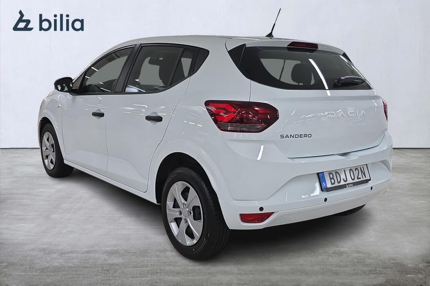 Bild 2 av Dacia Sandero TCe 90 essential/Parkeringssensorer bak/Farthållare
