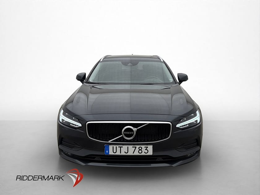 Bild 2 av Volvo V90 T4 Momentum VOC Värmare Kamera Navi CarPlay Drag