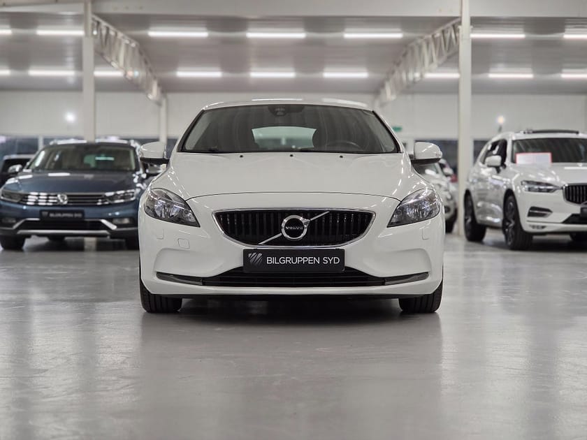 Bild 2 av Volvo V40