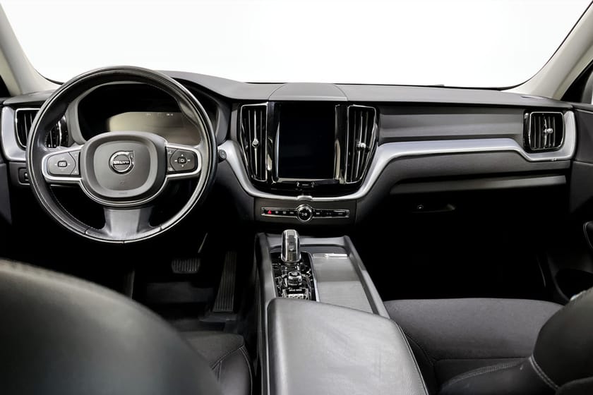 Bild 4 av Volvo XC60 T8 TE Momentum Advanced Edition