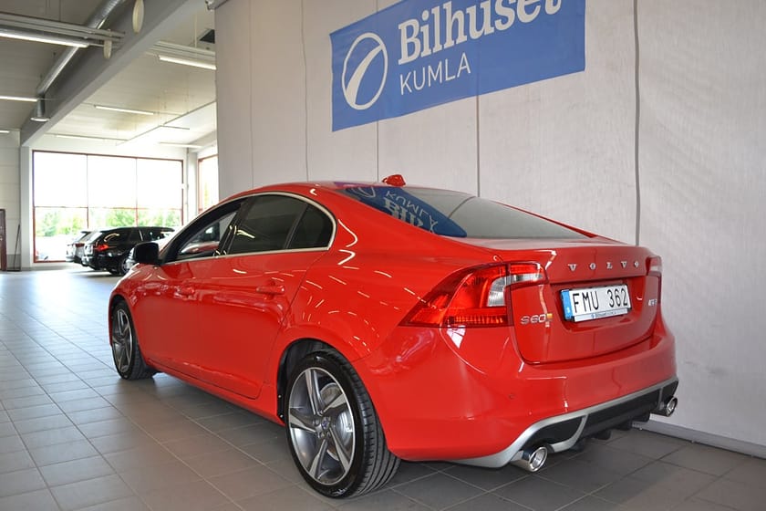 Bild 3 av Volvo S60 T3 R-Design Manuell V-Hjul 150hk