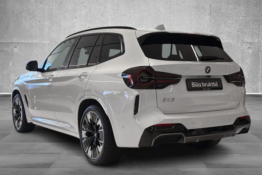 Bilde 2 av BMW iX3
