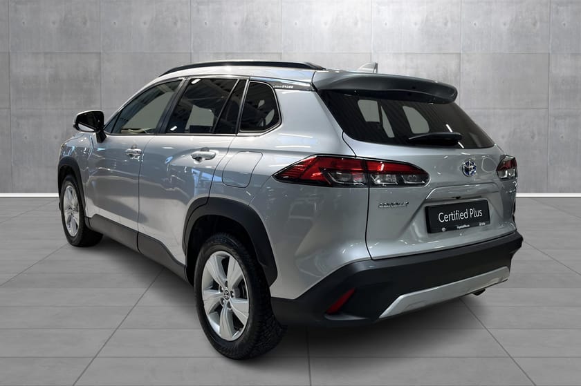 Bilde 3 av Toyota Corolla Cross Hybrid AWD-i 2.0 Executive AWD Hybrid, 6.25% rente med 35%EK