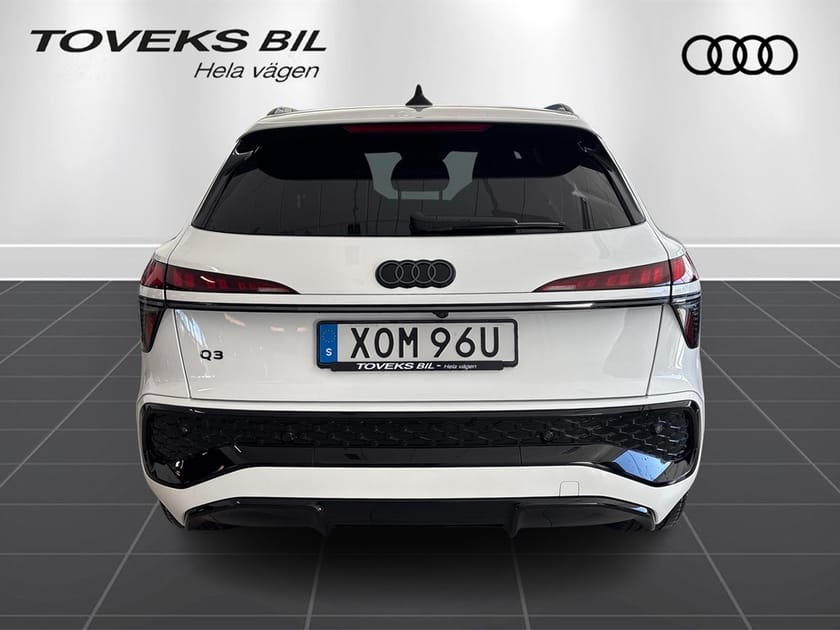 Bild 3 av Audi Q3 TFSI S-LINE 150HK AUT DRAGOMG LEVERANS