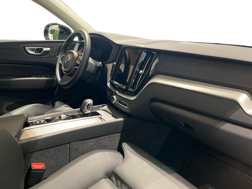 Bild 4 av Volvo XC60 T6 Ultra Dark