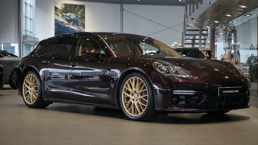 Bild 1 av Porsche Panamera 4 E-Hybrid Sport Turismo