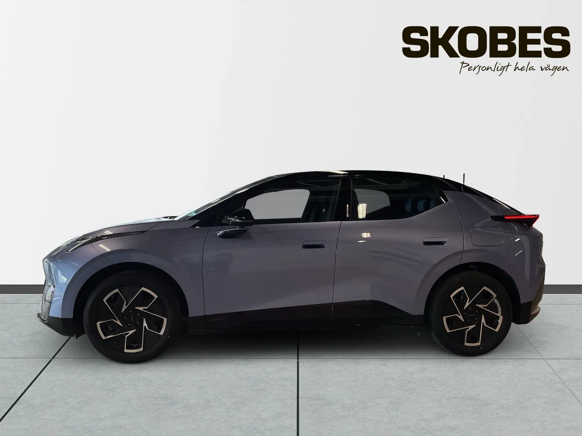 Lynk & Co 02 EV
