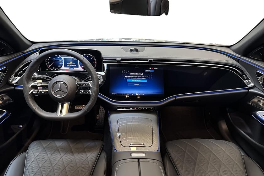 Bild 5 av Mercedes-Benz E 220 d 4MATIC AMG Line Advanced Plus Panorama Drag