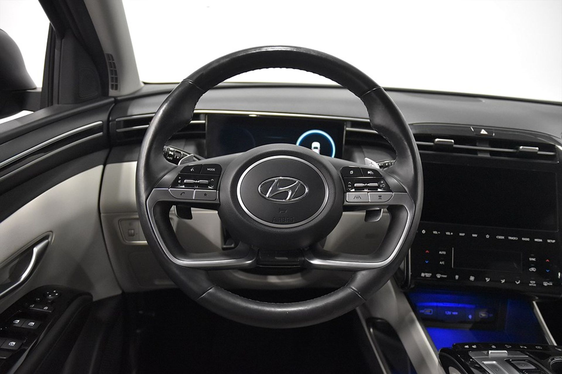 Hyundai Tucson 2022, bild 2/10