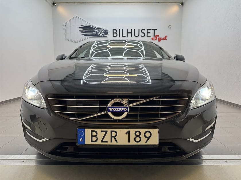 Bild 5 av Volvo V60 D4 190hk Summum Värmare/Navi/Bkamera/Krok/Läder