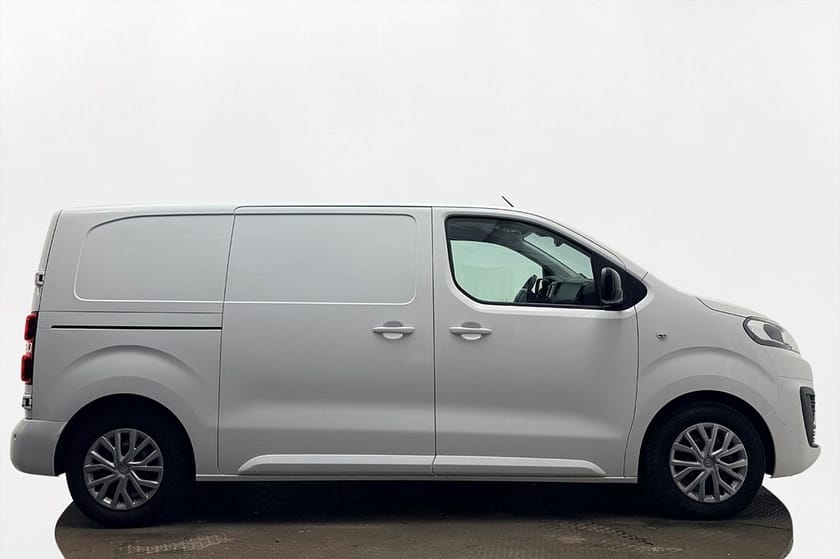 Bild 5 av Citroën ë-Jumpy 75 2xSidodörr 3sits Drag Inredd Nav Kamera Delläder