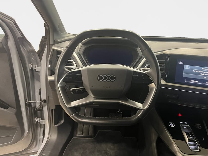 Bild 4 av Audi Q4 40 e-tron Proline Advanced Drag/Backkamera