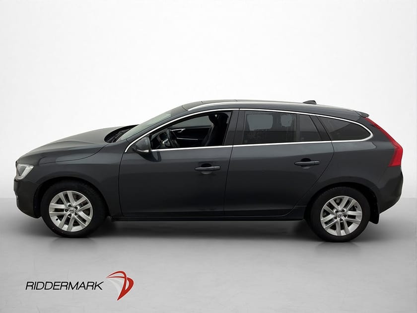 Bild 4 av Volvo V60 D4 Classic Summum Taklucka Värmare Kamera Drag