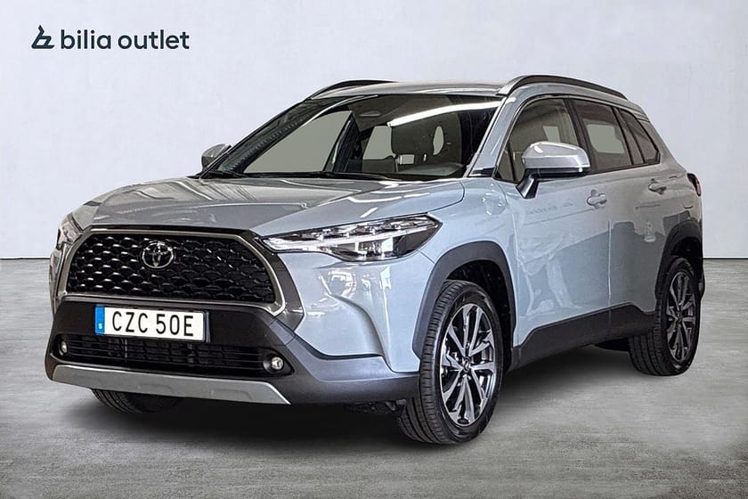 Bild 1 av Toyota Corolla Cross Hybrid e-CVT Active 140hk Backkamera Rattvärm