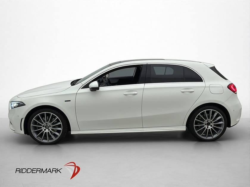 Bild 5 av Mercedes-Benz A 250 e AMG Panorama Wide Värmare Kamera