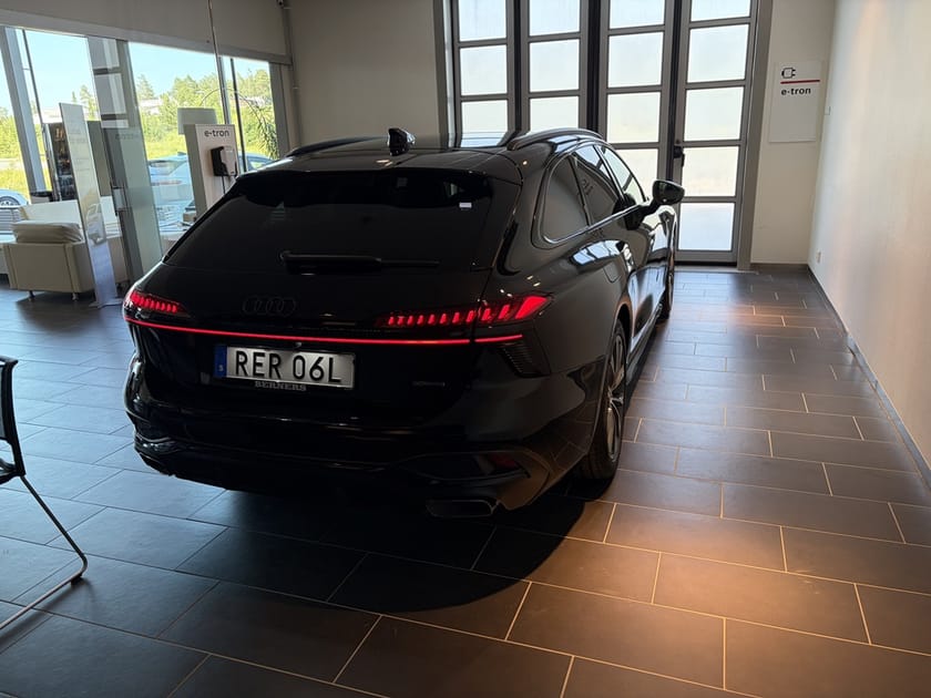 Bild 4 av Audi A6 Avant e-hybrid quattro 220 KW S TRONIC S-line