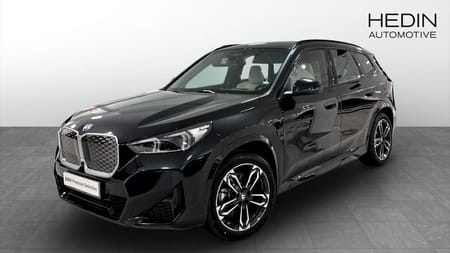 BMW iX1 xDrive30 M Sport Business HUD 360 H&K DAP