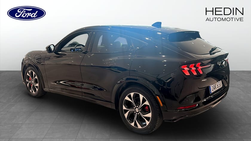 Bild 2 av Ford Mustang Mach-E Standard Range AWD 
