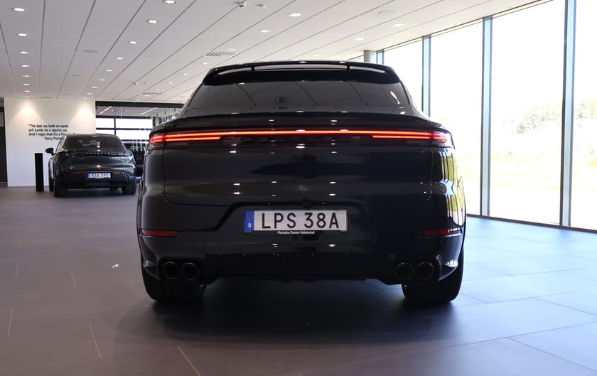 Bild 4 av Porsche Cayenne E-Hybrid Coupé Black Edition 470HK/VAT/ 1.99% RÄNTA