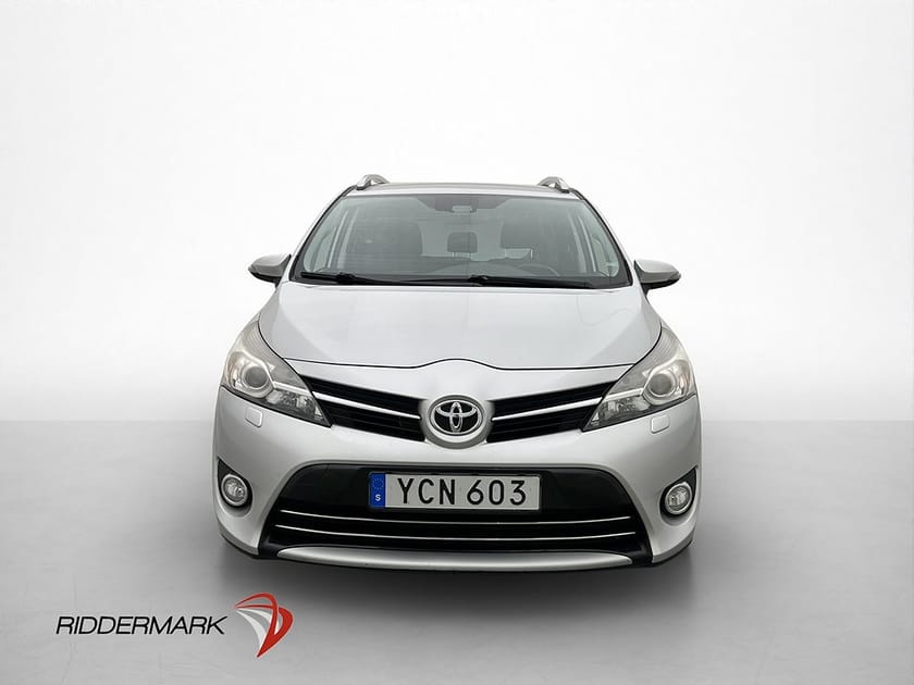Bild 2 av Toyota Verso 1.8 Valvematic 147hk 7-Sits B-Kamera Navi