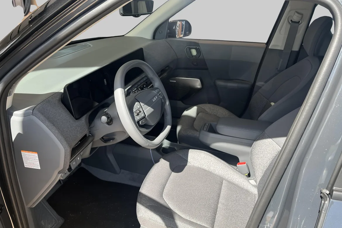 picture of a car