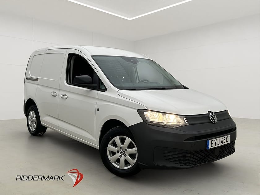 Bild 1 av Volkswagen Caddy Cargo Värmare PDC Dragkrok CARPLAY Moms