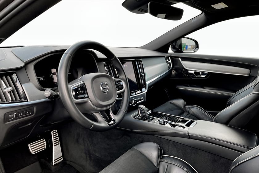 Bild 5 av Volvo V90 Recharge T6 R-Design