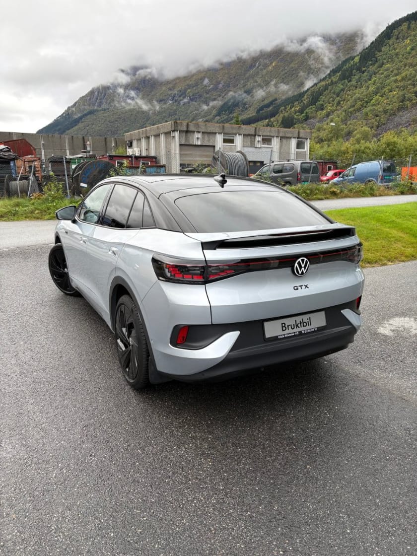 Bilde 2 av Volkswagen ID.5 GTX