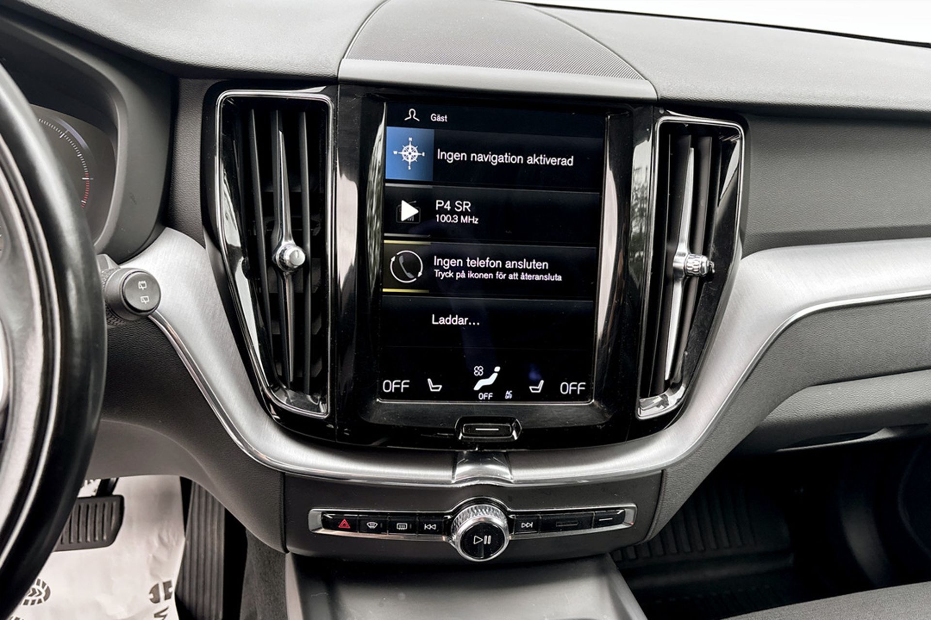 Volvo XC60 B4 Diesel 2021, bild 6/9