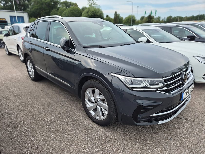 Bild 2 av Volkswagen Tiguan eHybrid Plug in 245HK Elegance