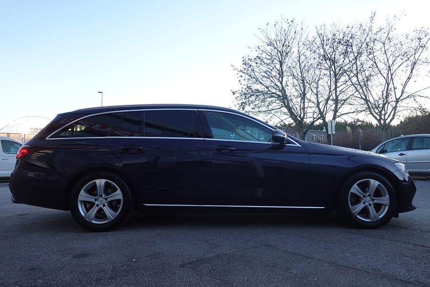 Bild 4 av Mercedes-Benz E 220 T d Avantgarde | DRAG | D-VÄRM | KAMERA|