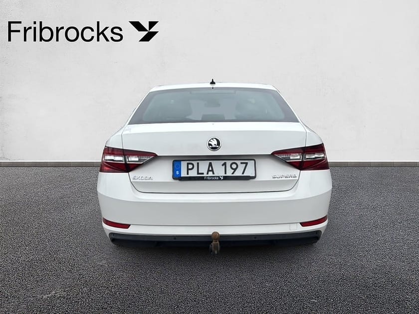 Bild 4 av Škoda Superb Skoda 2.0 TDI Business Edition 150hk AUT Drag/D-Värm/V-Hjul