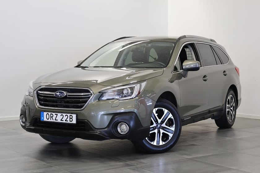 Bild 1 av Subaru Outback 2.5 4WD Active V-Hjul M-Värm B-Kamera NYSERVAD 175hk